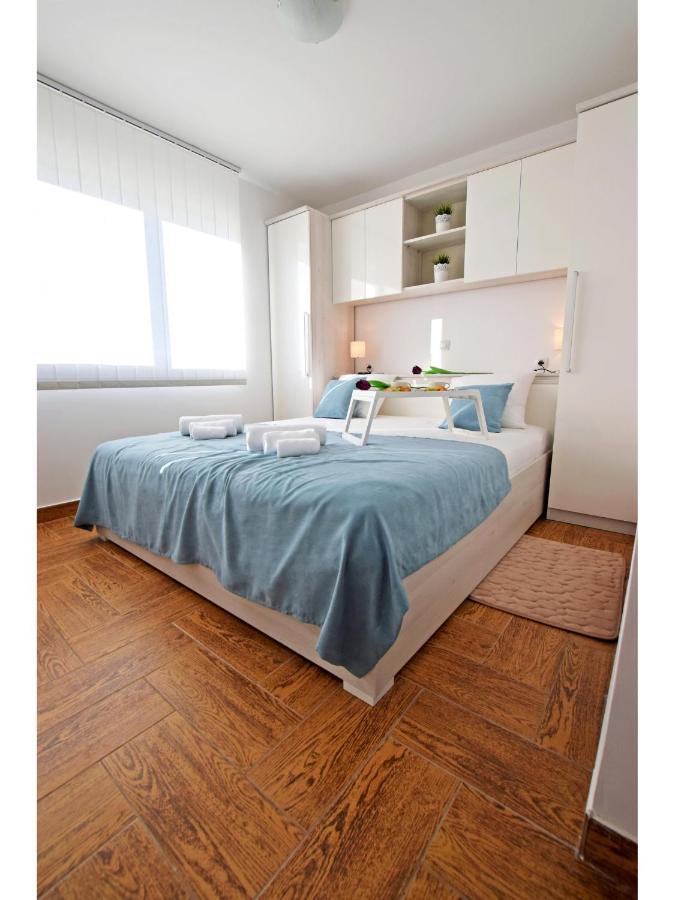 Apartment Dinko 洛瓦尼斯卡 外观 照片